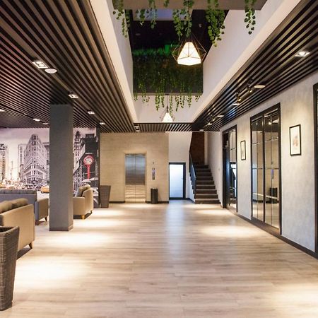 Grand Caman Hotel Bekasi Kültér fotó